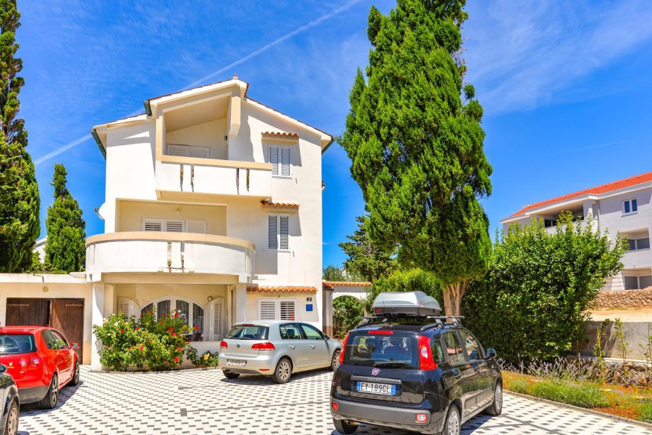 Apartments Ankica Novalja Exteriér fotografie